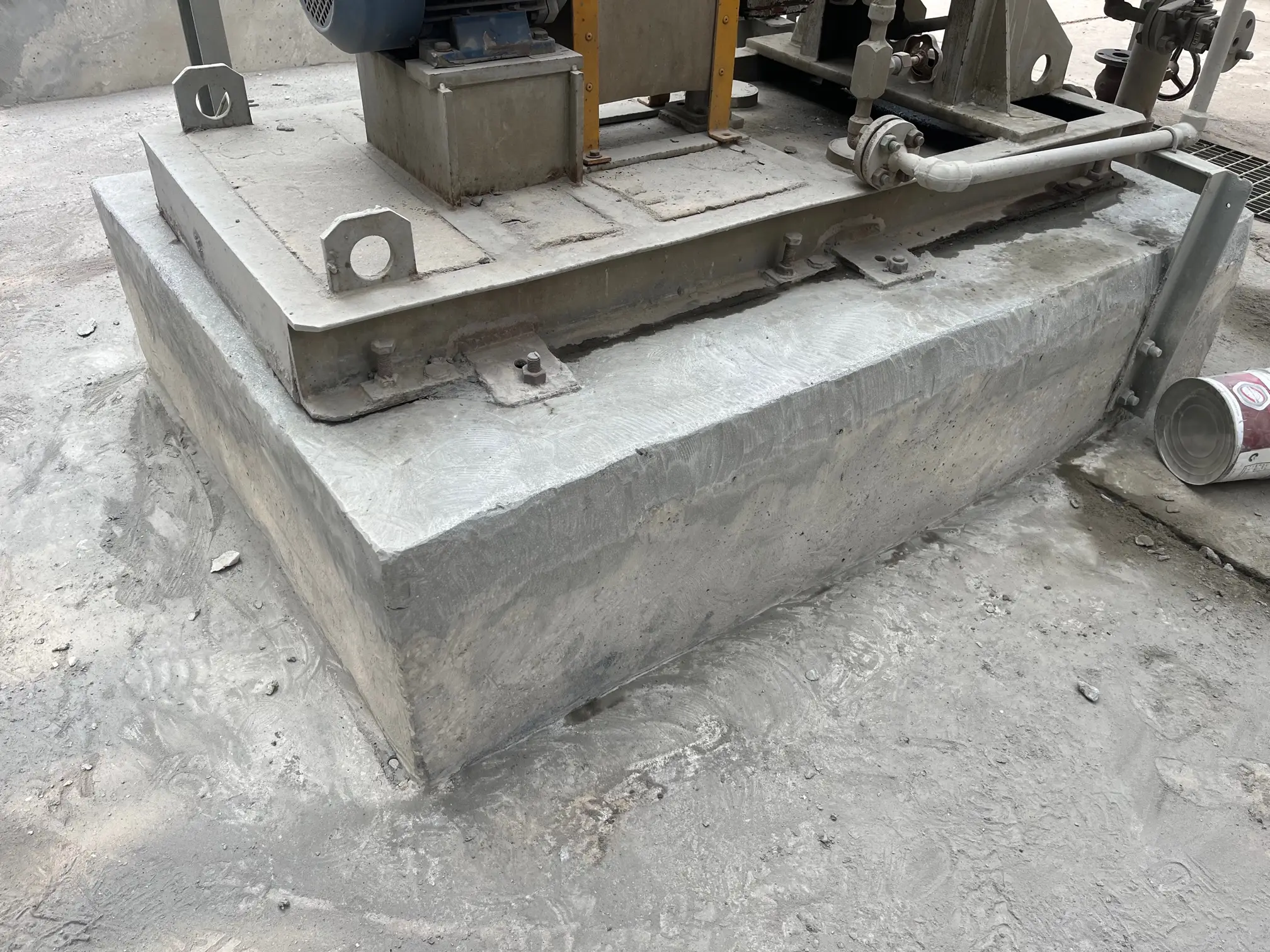 گروت آماده سیمانی درشت دانه Z.CEMGROUT-G2/CA - Image 9